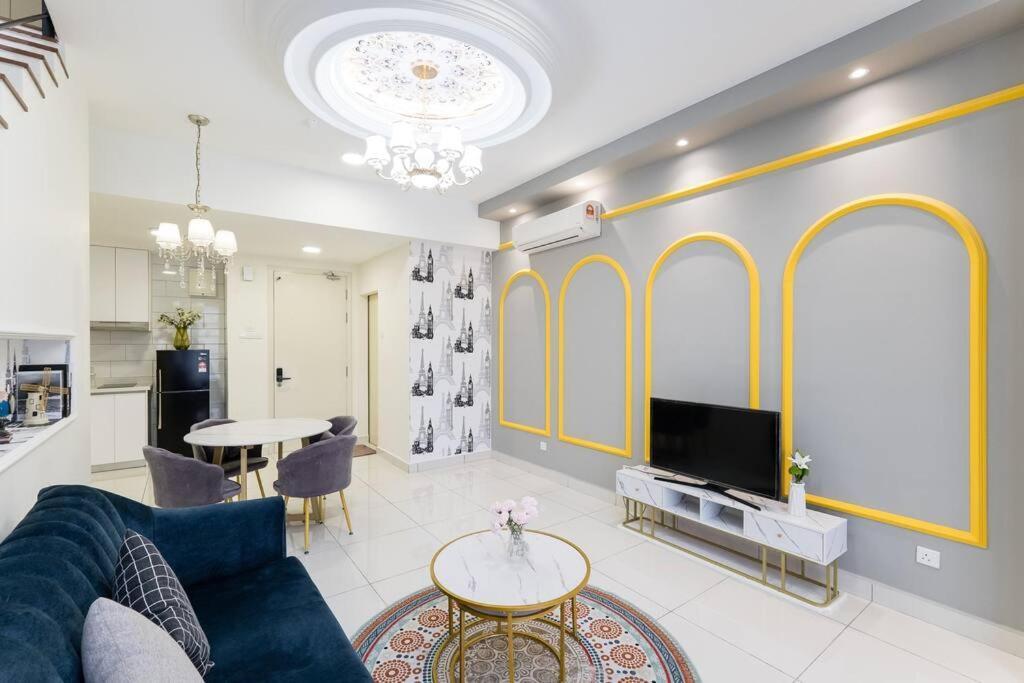 Appartement Arte Mont Kiara Duplex 4 Pax Jacuzzi à Kuala Lumpur Extérieur photo
