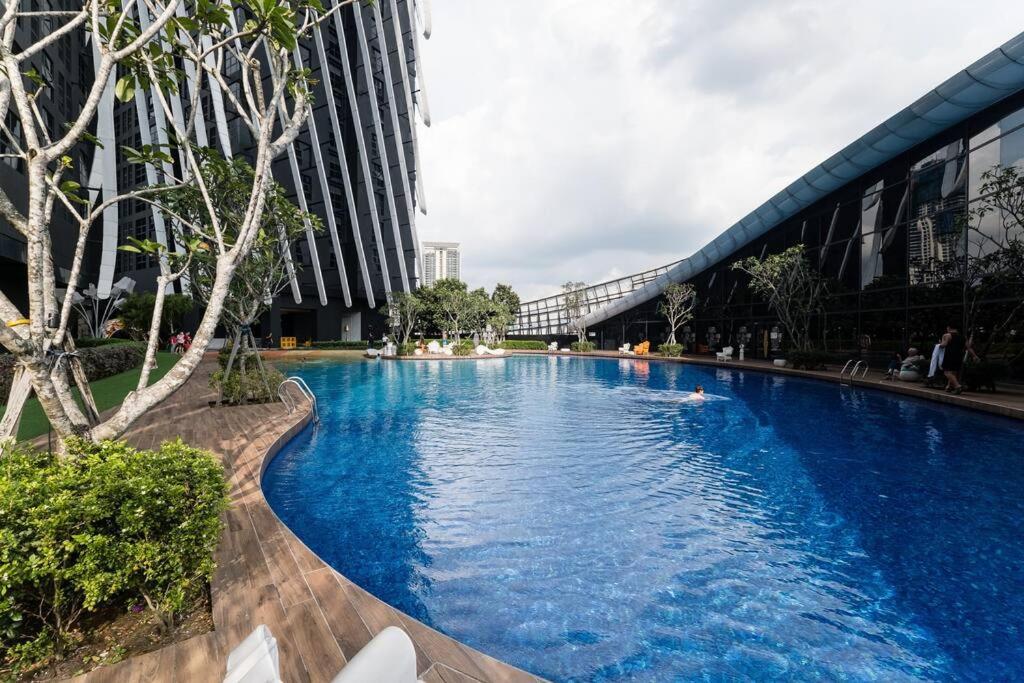 Appartement Arte Mont Kiara Duplex 4 Pax Jacuzzi à Kuala Lumpur Extérieur photo