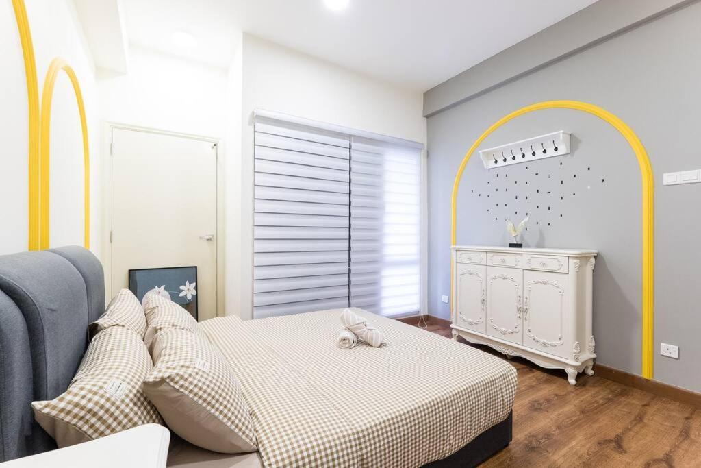 Appartement Arte Mont Kiara Duplex 4 Pax Jacuzzi à Kuala Lumpur Extérieur photo